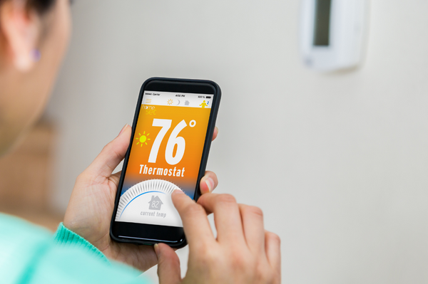 save-money-energy-with-a-smart-thermostat-the-bee-heat-ac